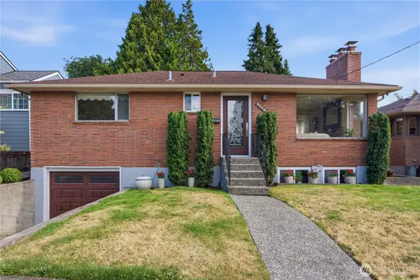 3947 SW Portland Street, Seattle, WA 98136