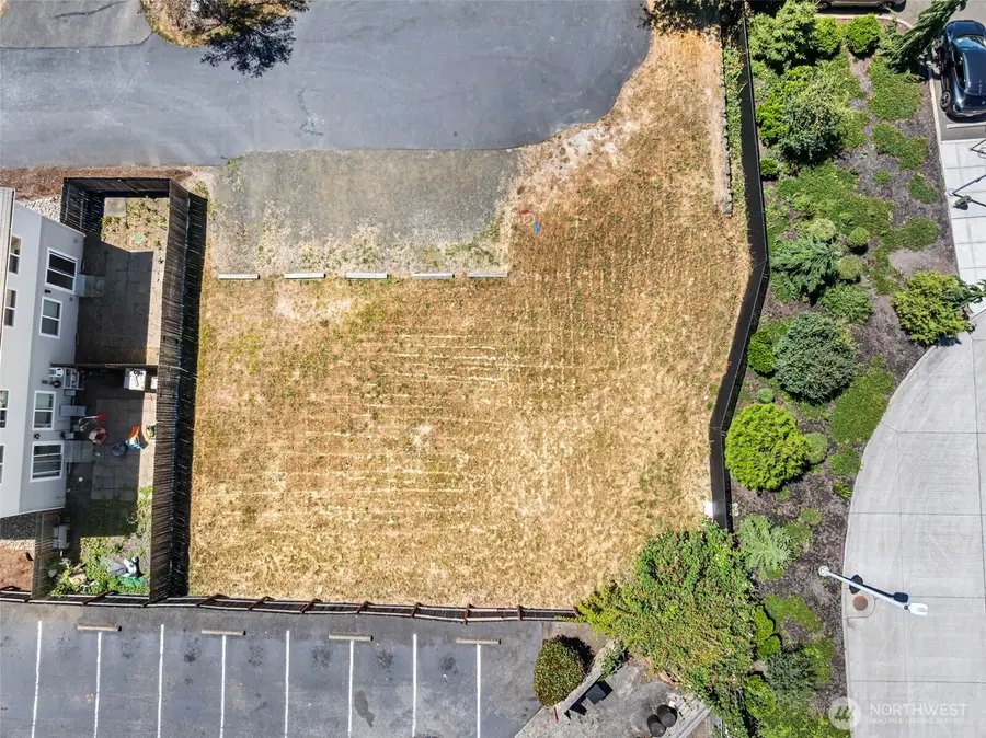 1042 Hanford Avenue, Bremerton, WA 98310 - #2