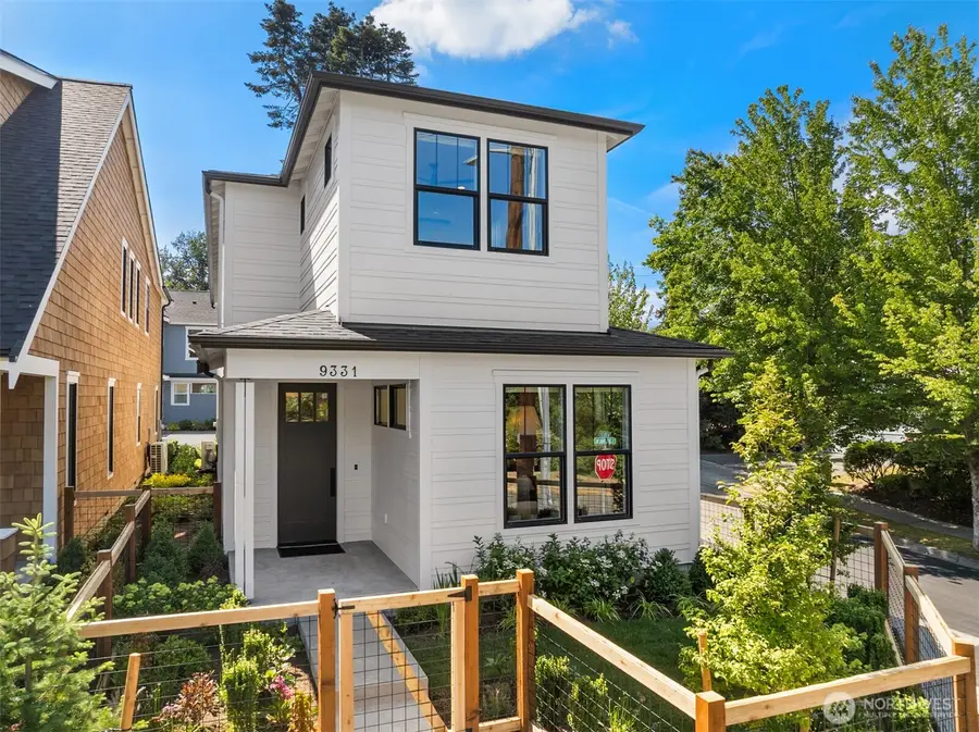9331 126th Avenue Ne, Kirkland, WA 98033 - #3