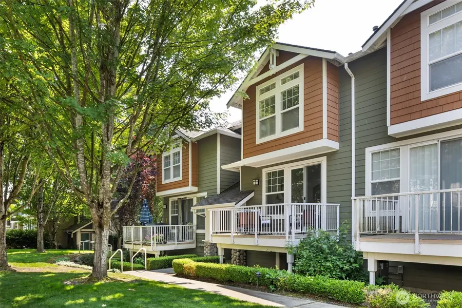 12140 NE 24th Street #102, Bellevue, WA 98005 - #3
