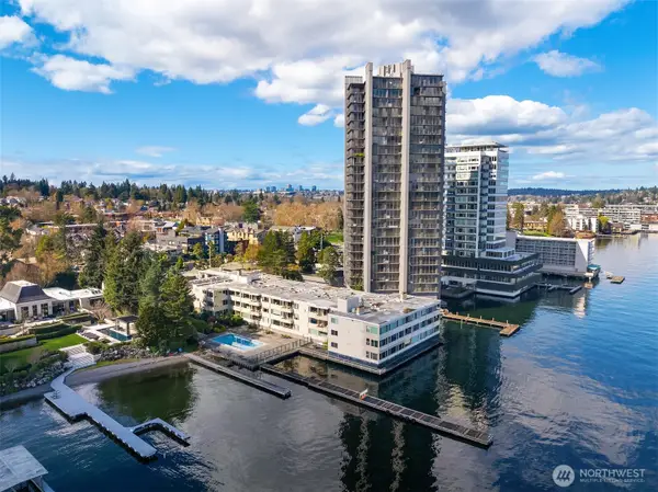 1600 43rd Avenue E #212, Seattle, WA 98112