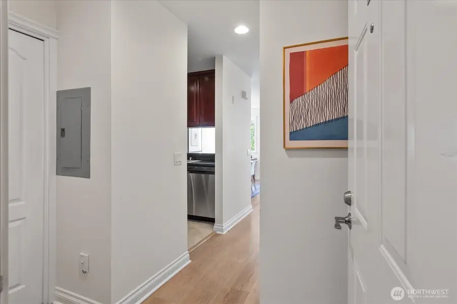 717 E Denny Way #3A, Seattle, WA 98122 - #2