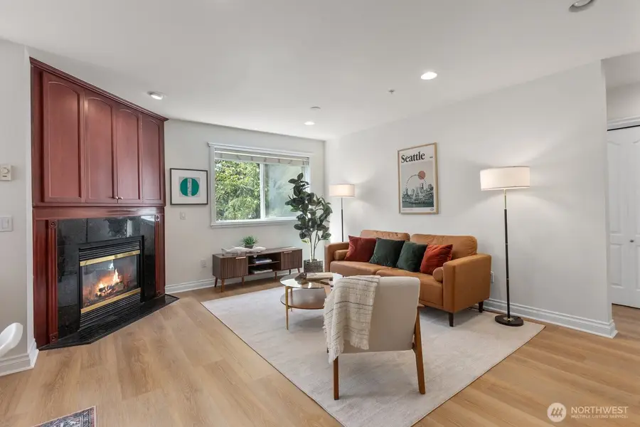 717 E Denny Way #3A, Seattle, WA 98122 - #3