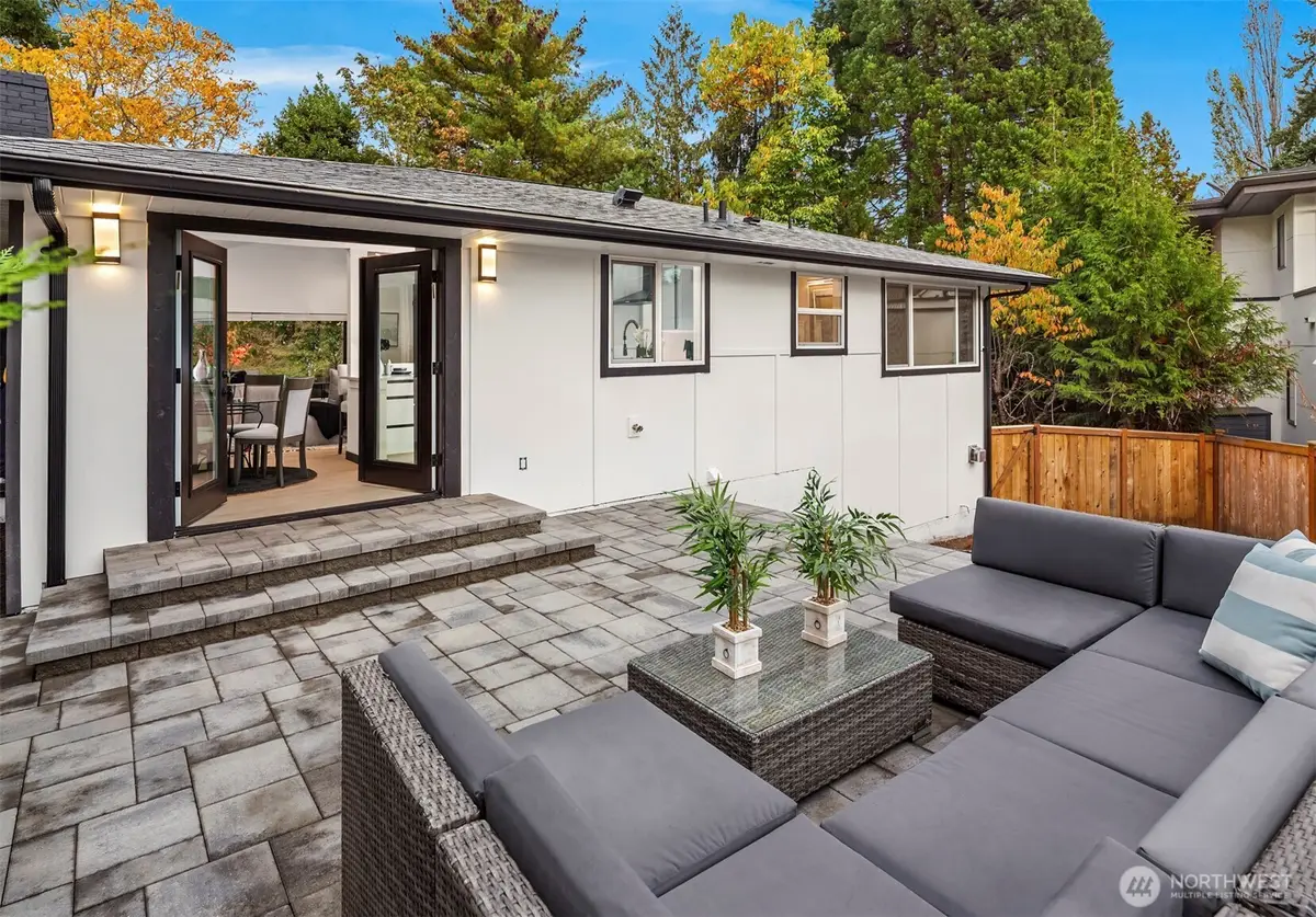 10045 NE 15th Street, Bellevue, WA 98004 - #1