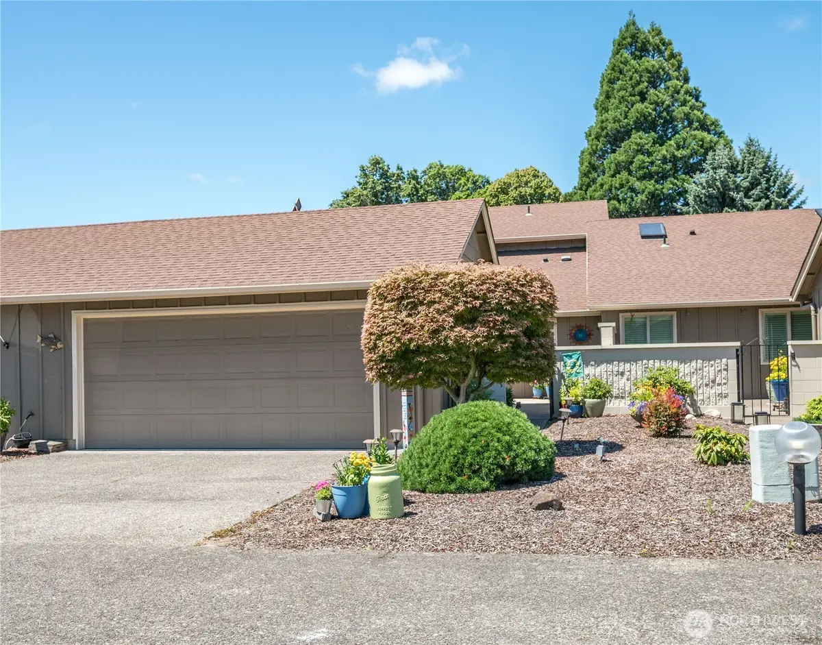 575 Peardale Lane #11, Longview, WA 98632 - #1