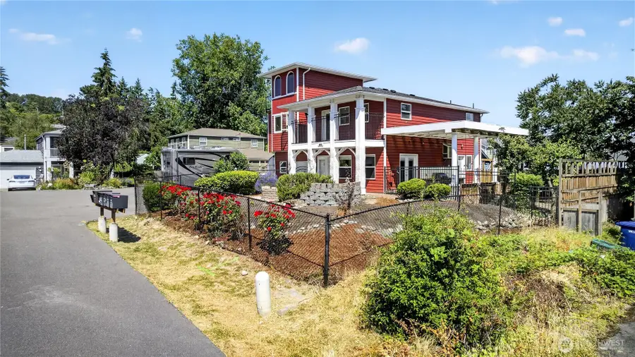 13043 40th Ave S, Tukwila, WA 98168 - #2