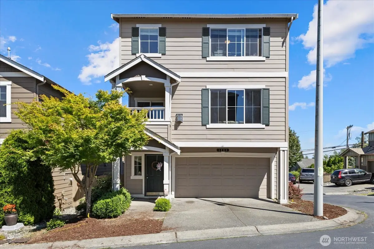 1203 93rd Drive Ne, Lake Stevens, WA 98258 - #1