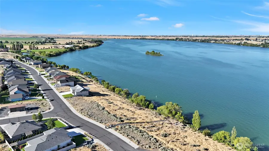 3973 Edwards Road Ne #7, Moses Lake, WA 98837 - #2