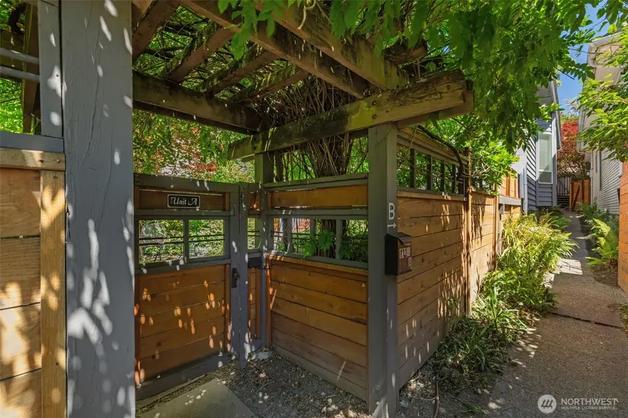 1124 14th Avenue, Seattle, WA 98122 - #3