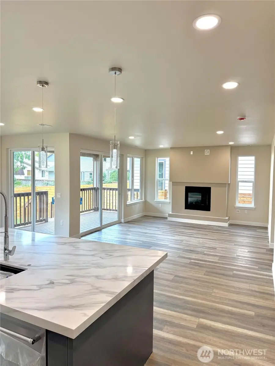 9616 48th Drive Ne, Marysville, WA 98270 - #3