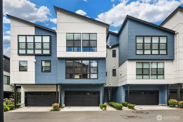 21708 24th Avenue Se #B, Bothell, WA 98021