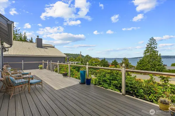 178 Skagit Avenue, Camano Island, WA 98282