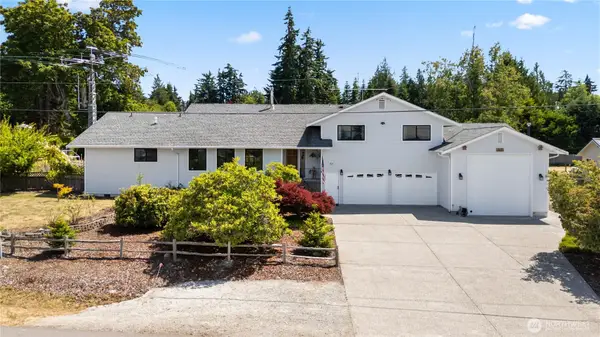 464 Marine View Place, Camano Island, WA 98282