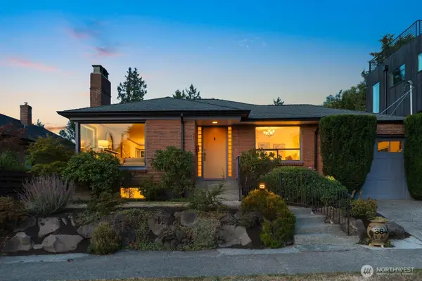 3848 29th Avenue W, Seattle, WA 98199