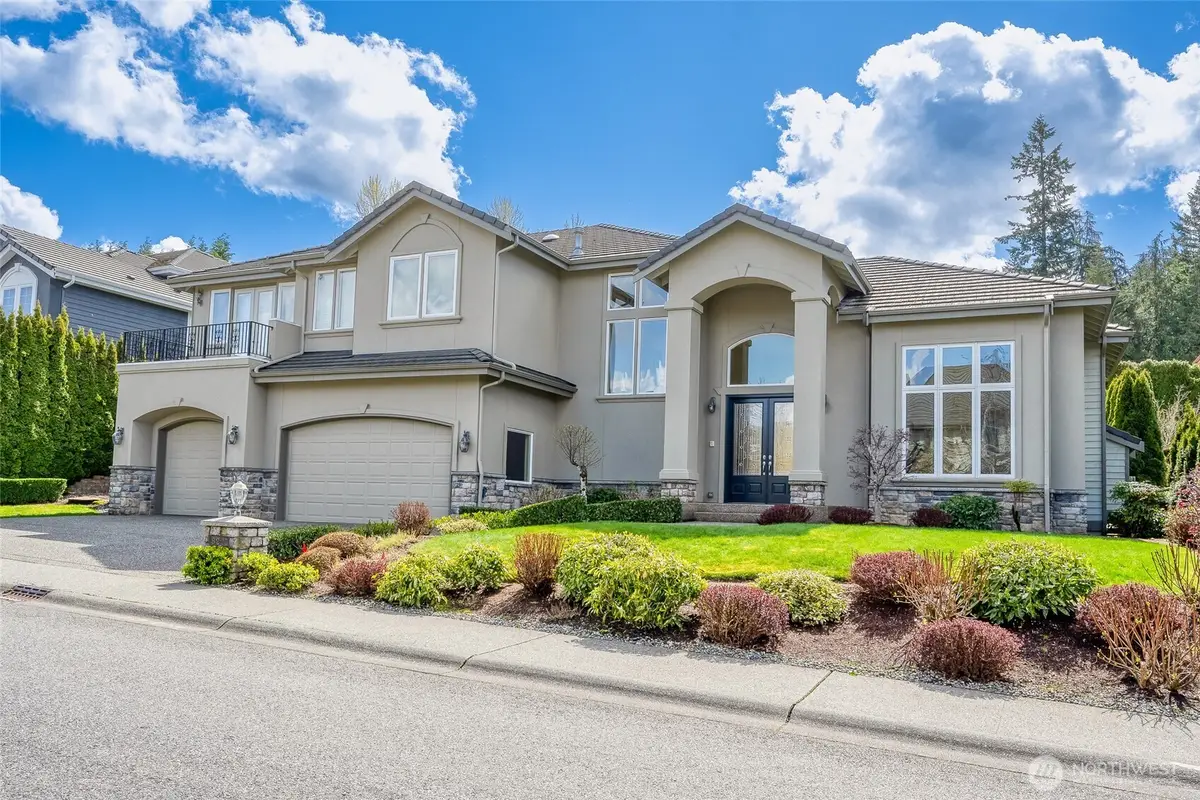 8225 155th Avenue Se, Newcastle, WA 98059 - #1