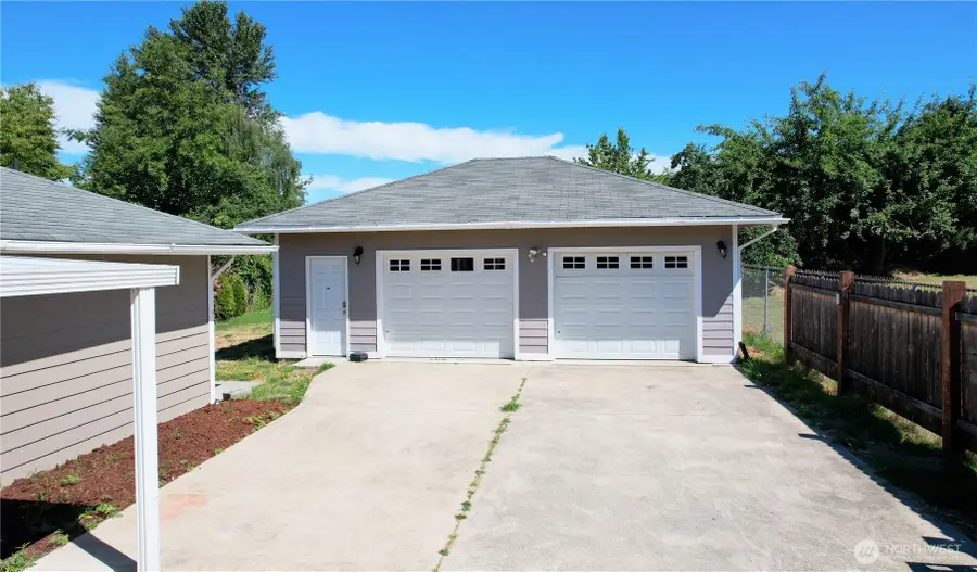 251 E 72nd Street, Tacoma, WA 98404 - #2