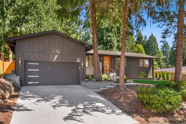 8920 168th Avenue Ne, Redmond, WA 98052