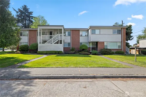 1115 N 12th Street, Tacoma, WA 98403