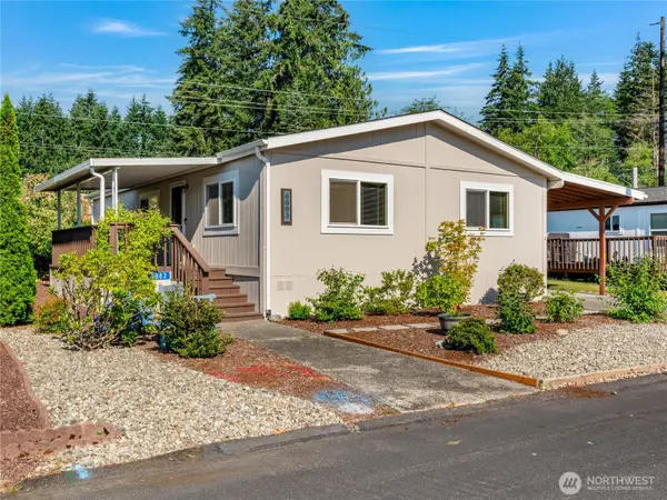 6883 Capricorn Lane Ne, Bremerton, WA 98311