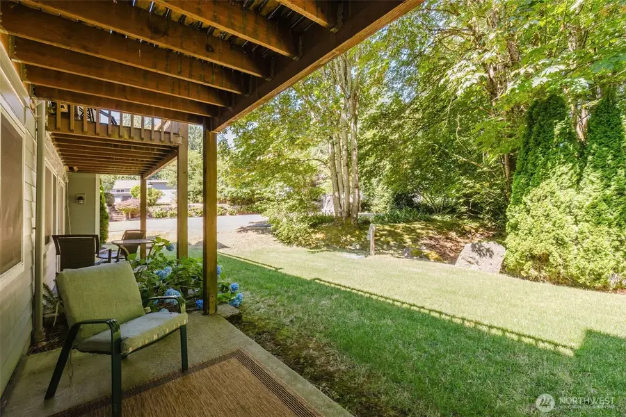 2969 SE Mile Hill Drive #E2, Port Orchard, WA 98366 - #3