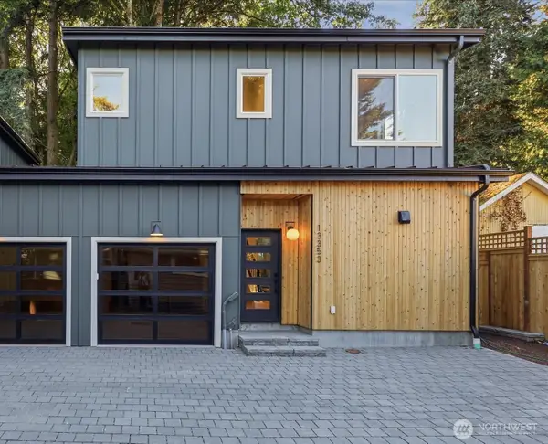 13353 25th Avenue Ne, Seattle, WA 98125
