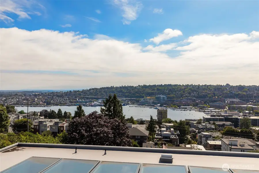 370 Highland Drive, Seattle, WA 98109 - #3