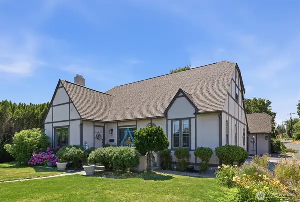 2406 Summitview Avenue, Yakima, WA 98902