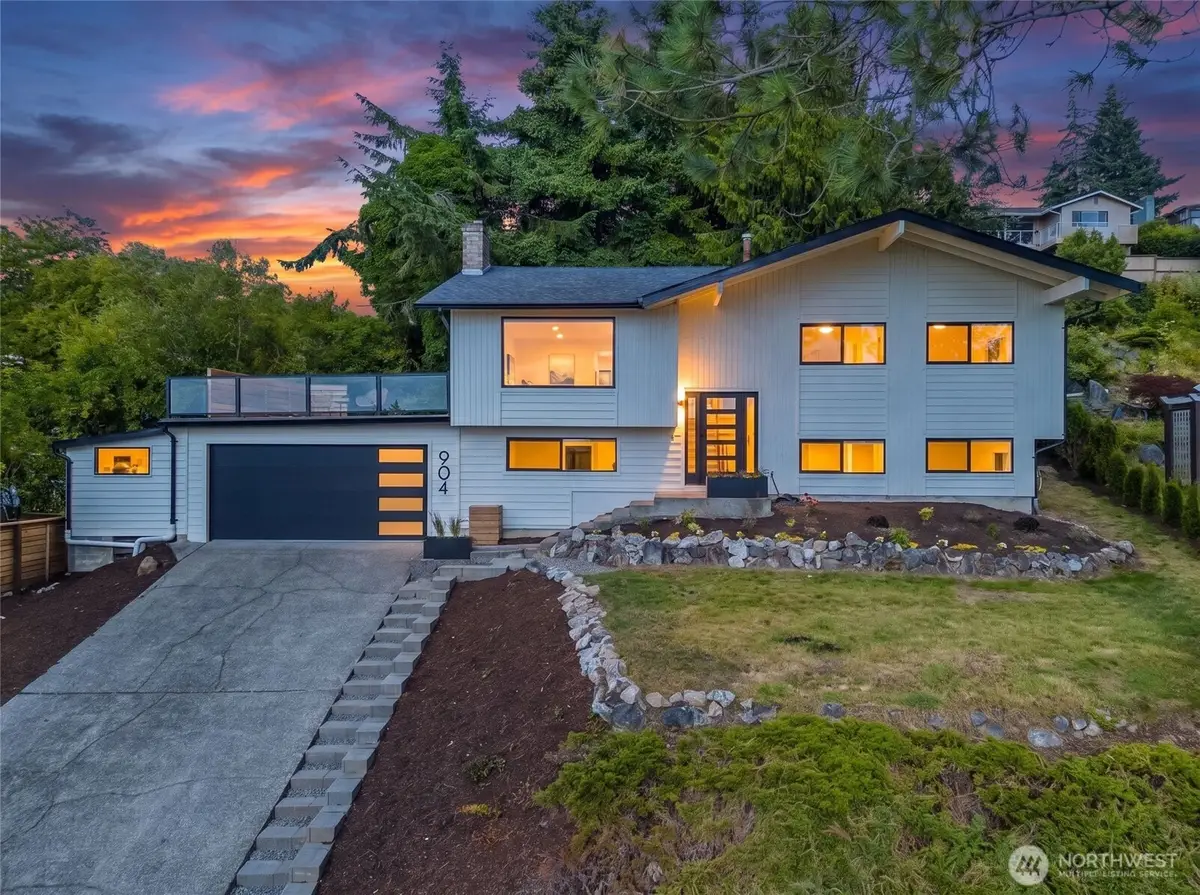 904 Puget Street, Bellingham, WA 98226 - #1
