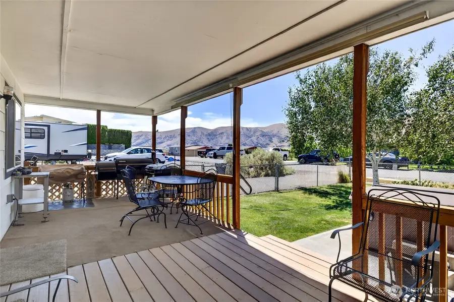 301 Arrowhead Place Sw, Mattawa, WA 99349 - #3