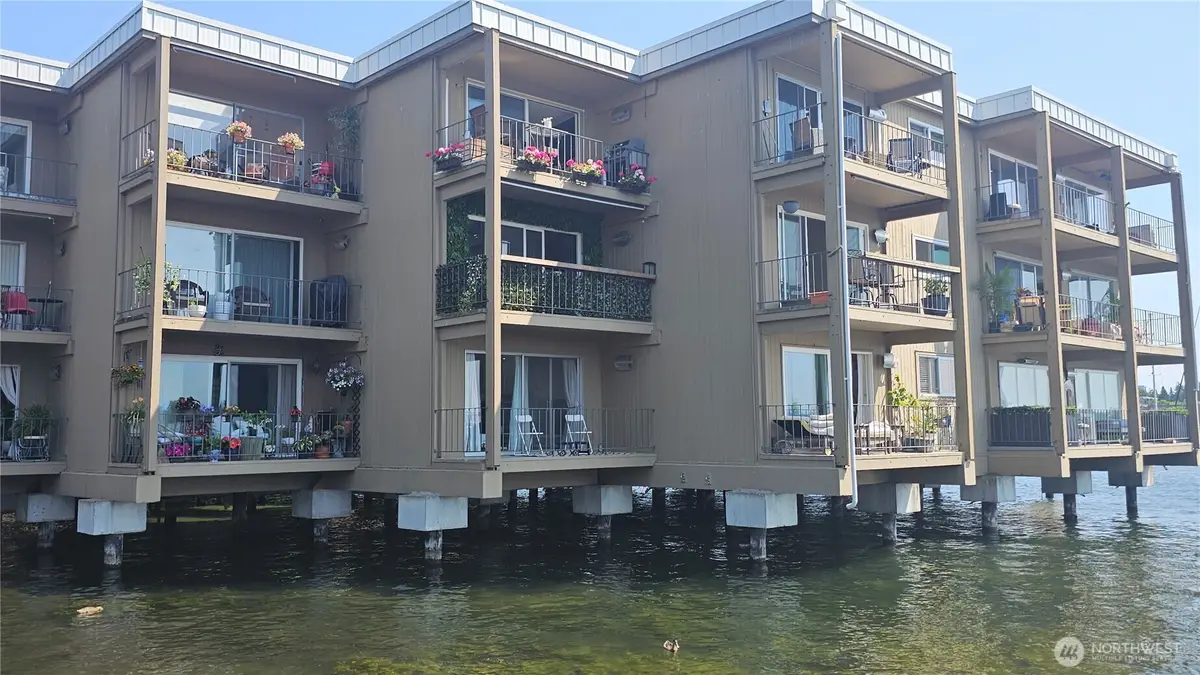 65 Kirkland Avenue #102, Kirkland, WA 98033 - #1