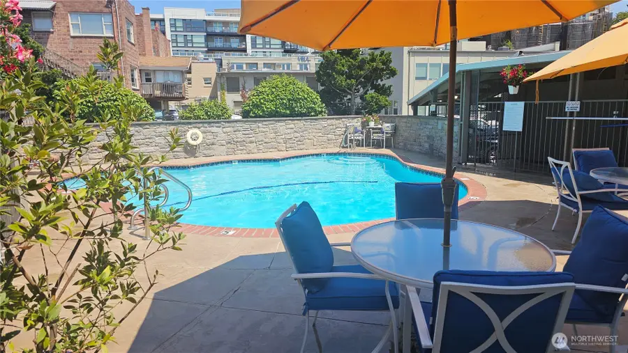 65 Kirkland Avenue #102, Kirkland, WA 98033 - #2