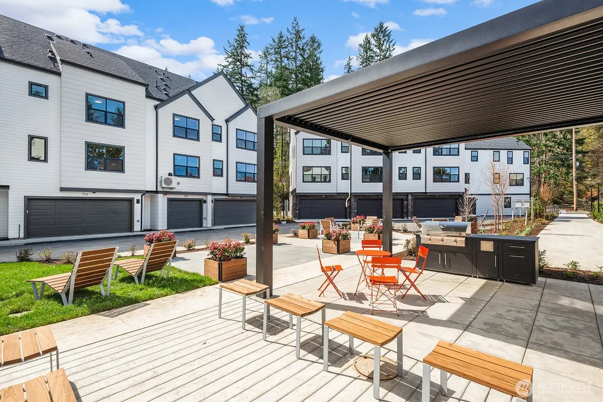 781 7th Avenue Nw, Issaquah, WA 98027 - #1