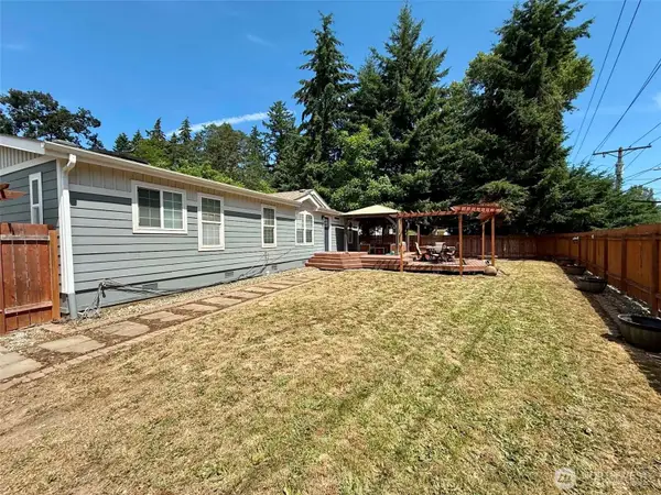 13217 9th Avenue Ct E, Tacoma, WA 98445