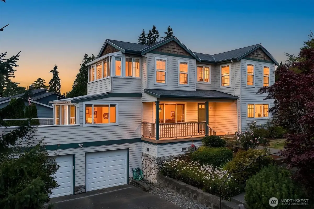 911 Brookmere Street, Edmonds, WA 98020 - #1