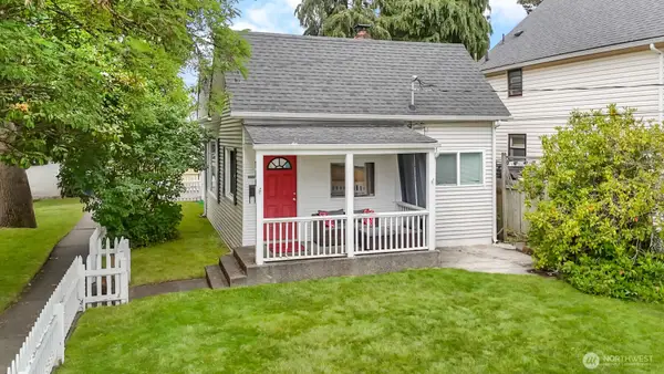 715 S Oakes Street, Tacoma, WA 98405