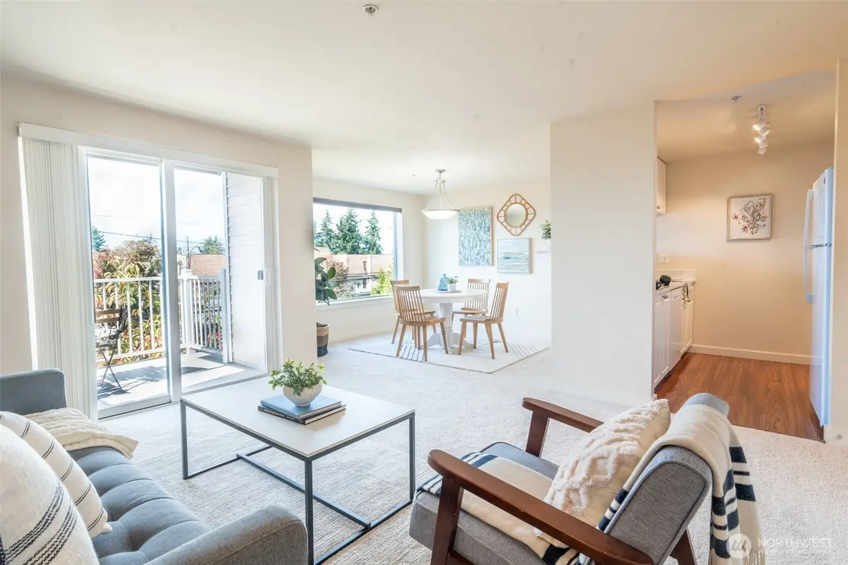 10744 Greenwood Avenue N #302, Seattle, WA 98133 - #1