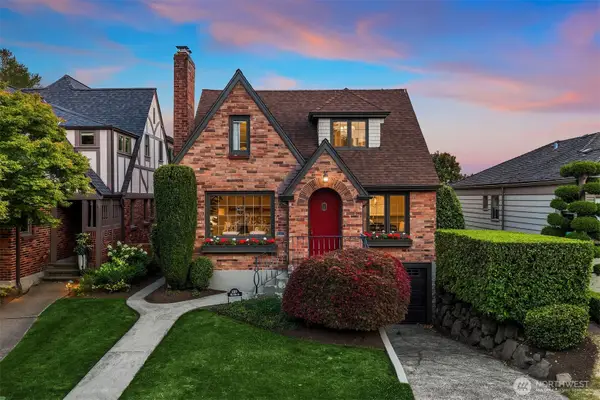 4319 NE 44th Street, Seattle, WA 98105