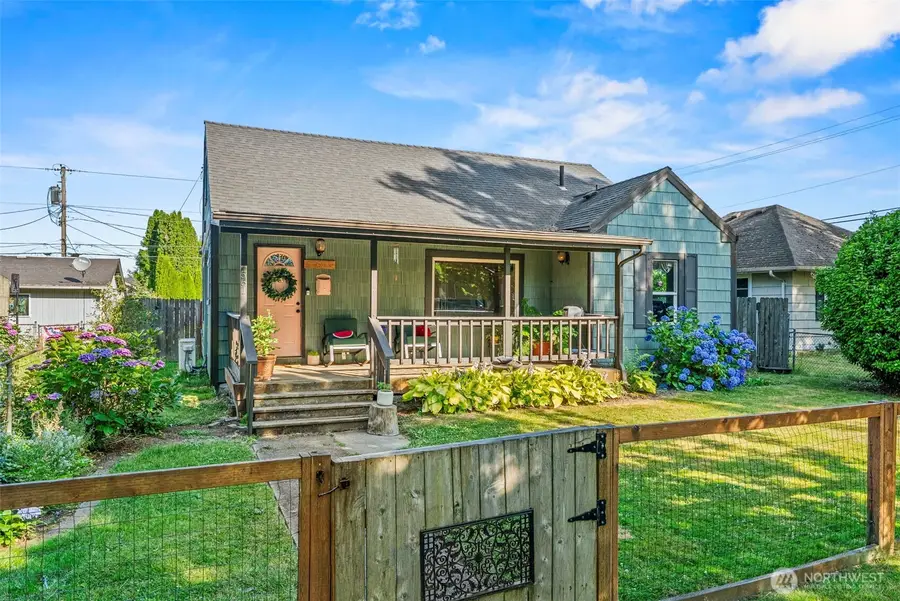 561 18th Avenue, Longview, WA 98632 - #2