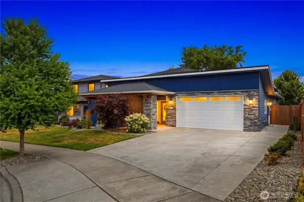 1721 Hillcrest Pkwy, Mount Vernon, WA 98274