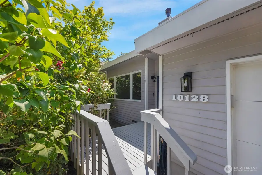 10128 63rd Place W, Mukilteo, WA 98275 - #2
