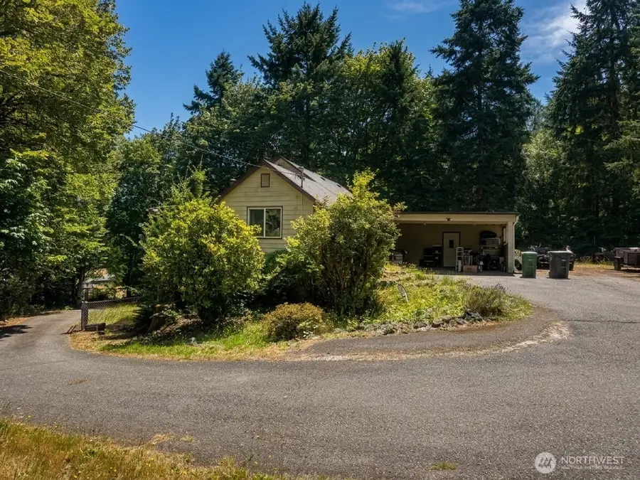 991 E North Bay Road, Allyn, WA 98524 - #2