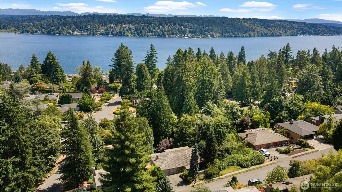 16058 36th Avenue Ne, Lake Forest Park, WA 98155 - #1