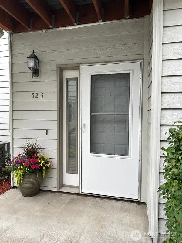 523 W Kellogg Road, Bellingham, WA 98226