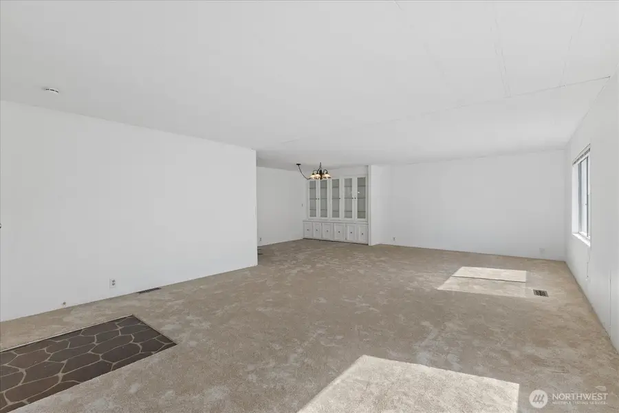 620 112th St Se #333, Everett, WA 98208 - #2