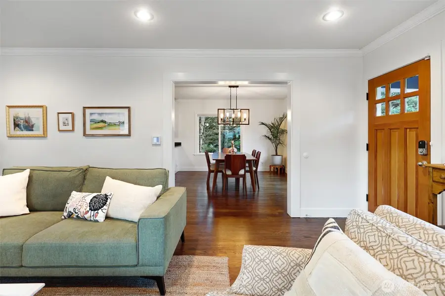 347 29th Avenue, Seattle, WA 98122 - #3