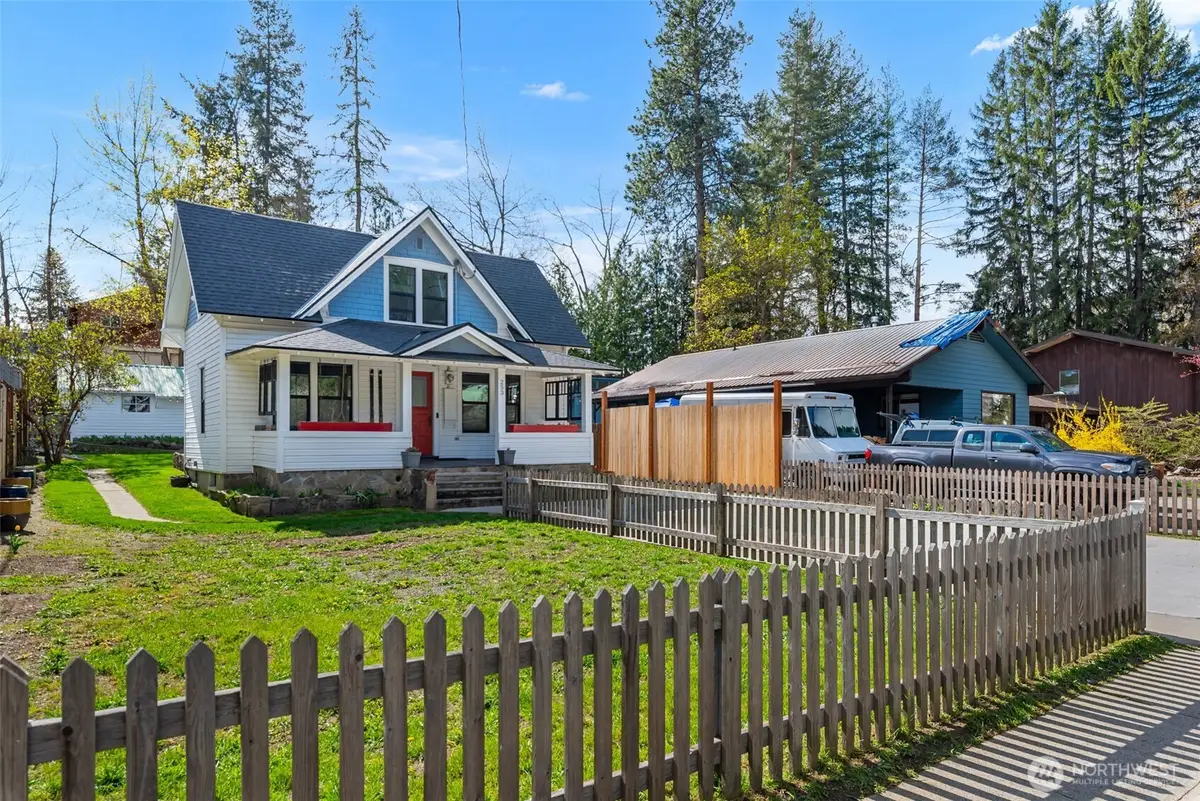 253 Benton Street, Leavenworth, WA 98826 - #1