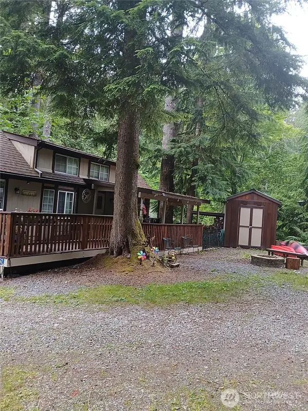 45057 Sikhs Trail, Concrete, WA 98237
