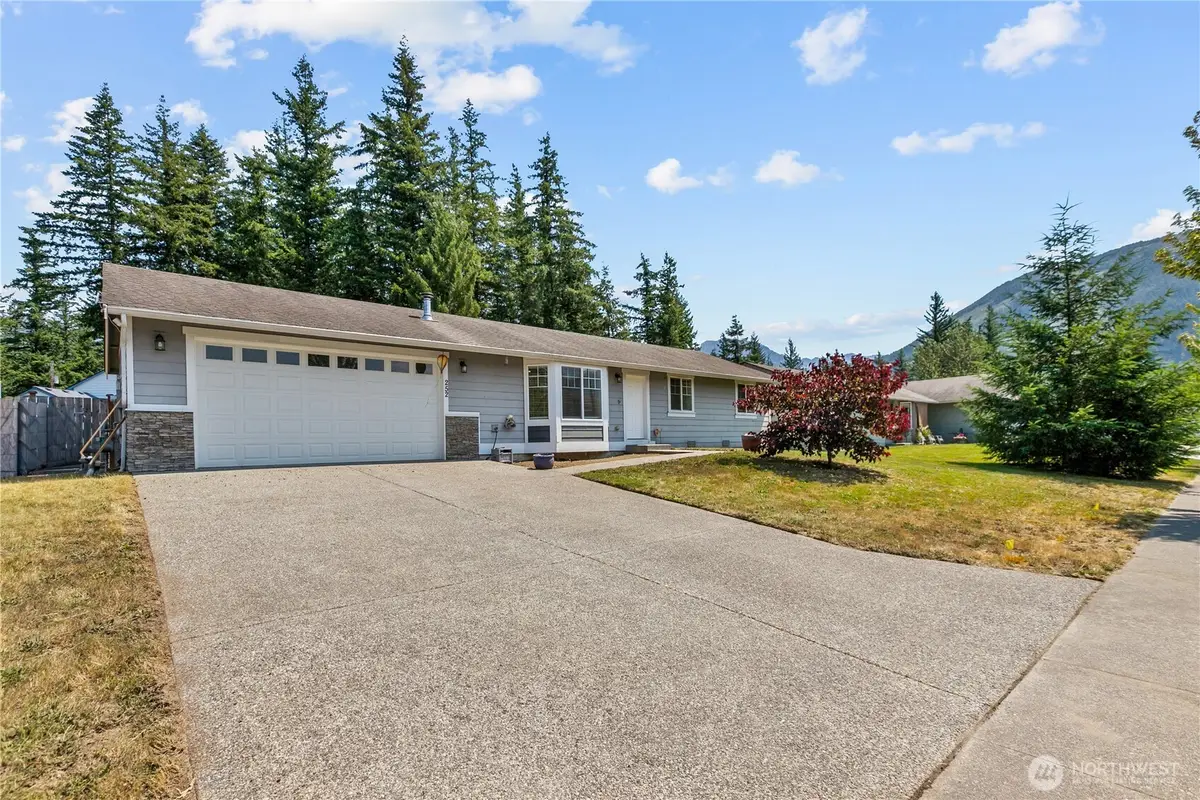 252 19th Street, Gold Bar, WA 98251 - #1