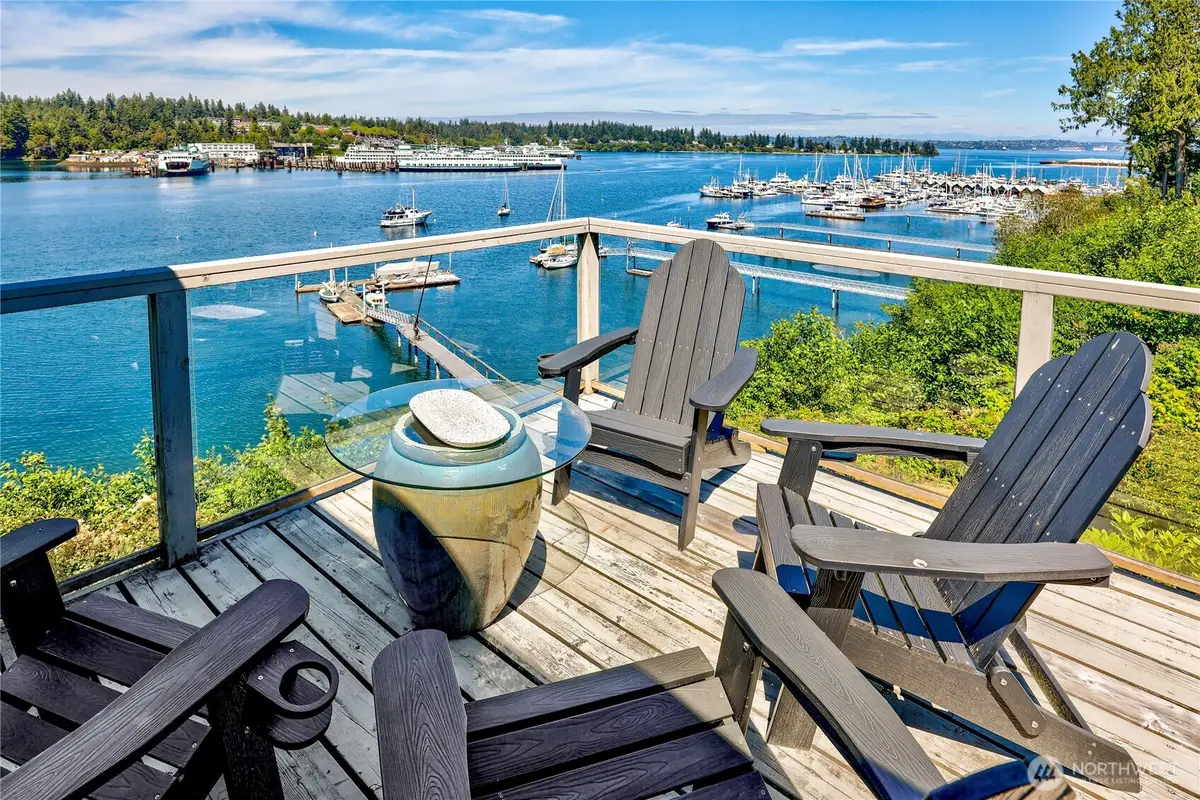 5834 Packard Lane Ne, Bainbridge Island, WA 98110 - #1