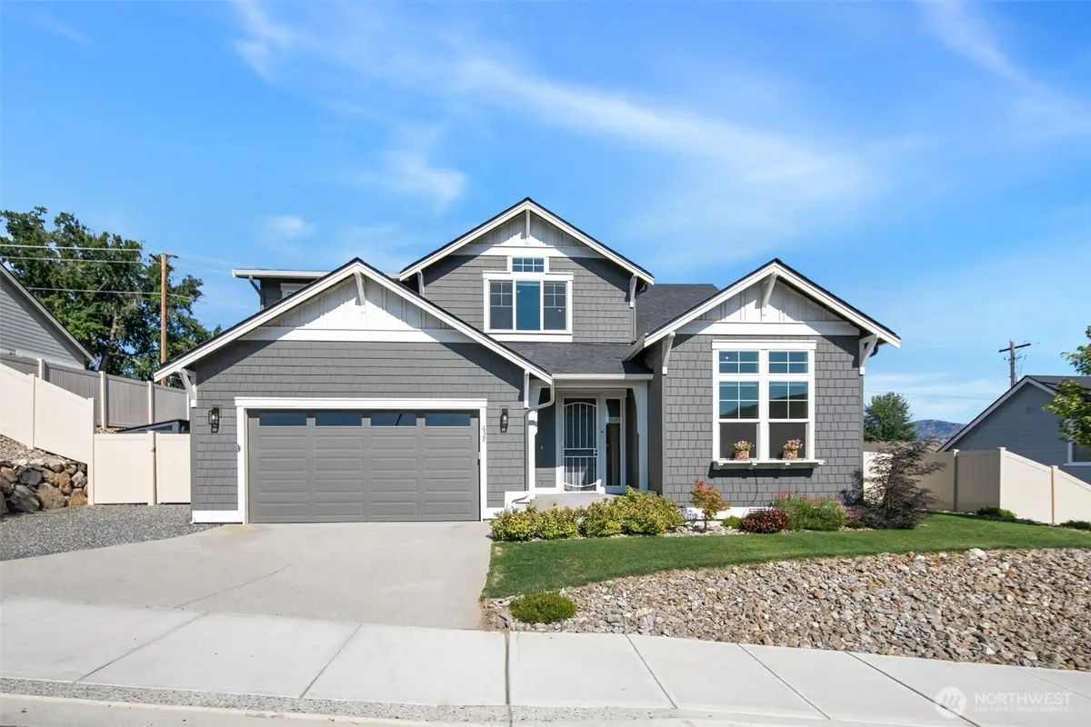 639 S Kent Avenue, East Wenatchee, WA 98802 - #1